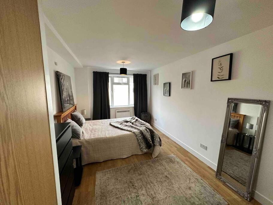 런던 Bright And Cosy 1 Bed Flat Next To Tower Bridge 아파트 외부 사진