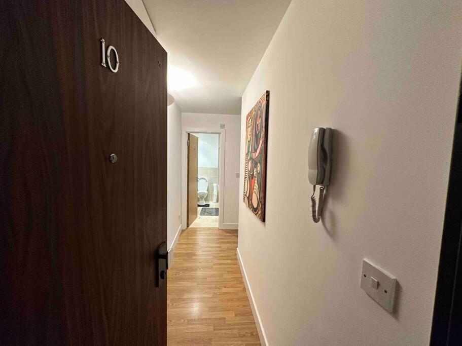 런던 Bright And Cosy 1 Bed Flat Next To Tower Bridge 아파트 외부 사진